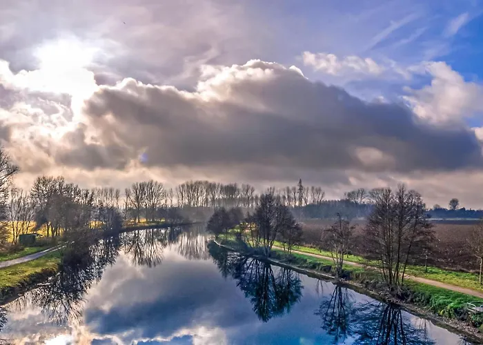 Camping Awesome Stacaravan In